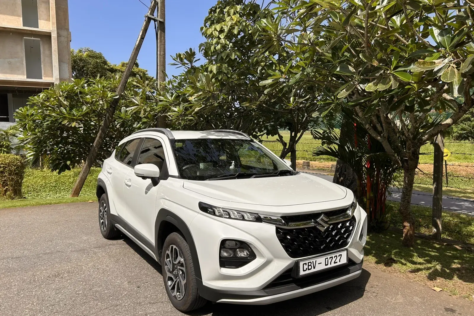 White Suzuki Fronx
